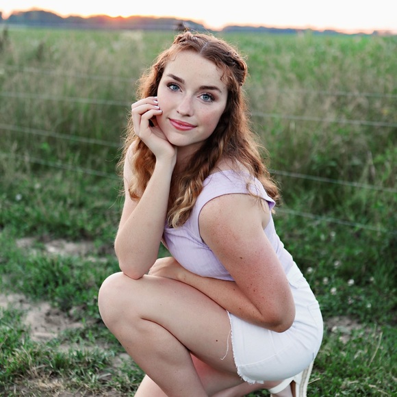 Meet your Posher, Kaylie - Picture 1 of 1